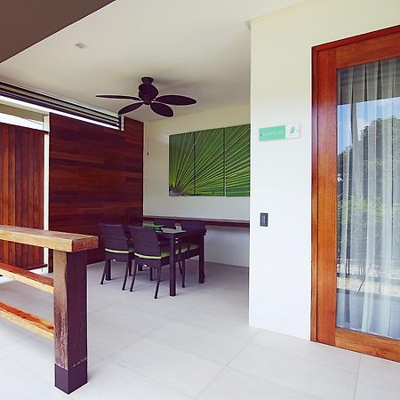 Nayomi Sanctuary Resort Batangas Exterior foto